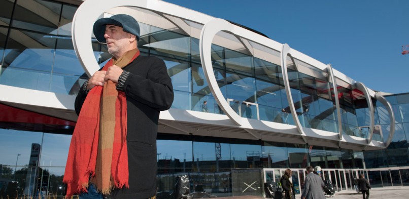 Ron Arad in de bloemetjes gezet